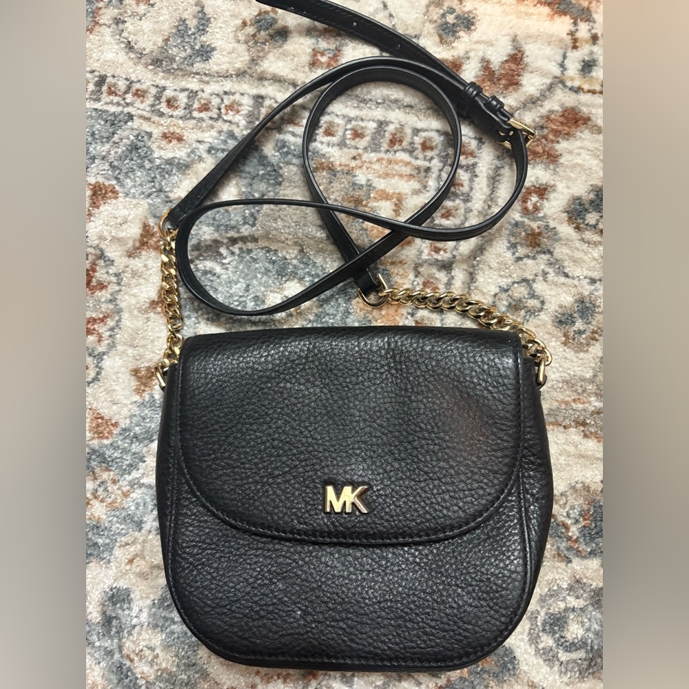 Michael Kors Black gold Pebbled Leather Shoulder Bag Crossbody Bag